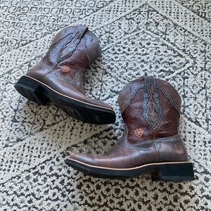 Ariat | 9.5 Fat Baby cowboy boot